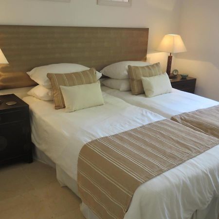 Beachside Apartment Estepona Bagian luar foto