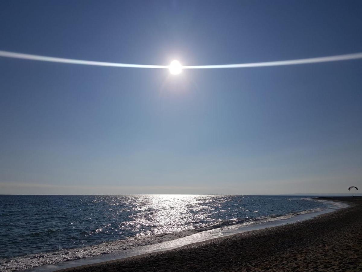 Beachside Estepona Bagian luar foto
